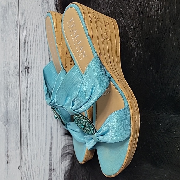 Italian Shoe Makers Embellished Wedges  SZ 7 - Picture 4 of 10